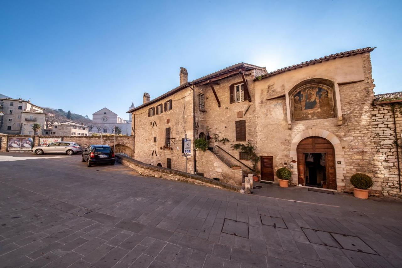 Casa Spagnoli Assis Exterior foto